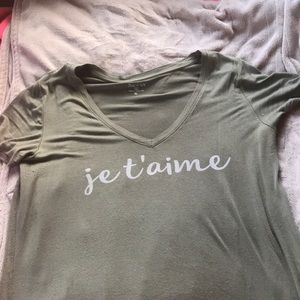 XL Zoe + Liv olive green T-shirt